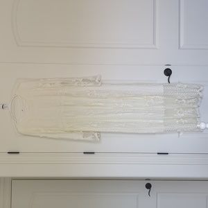 Women's white lace dress